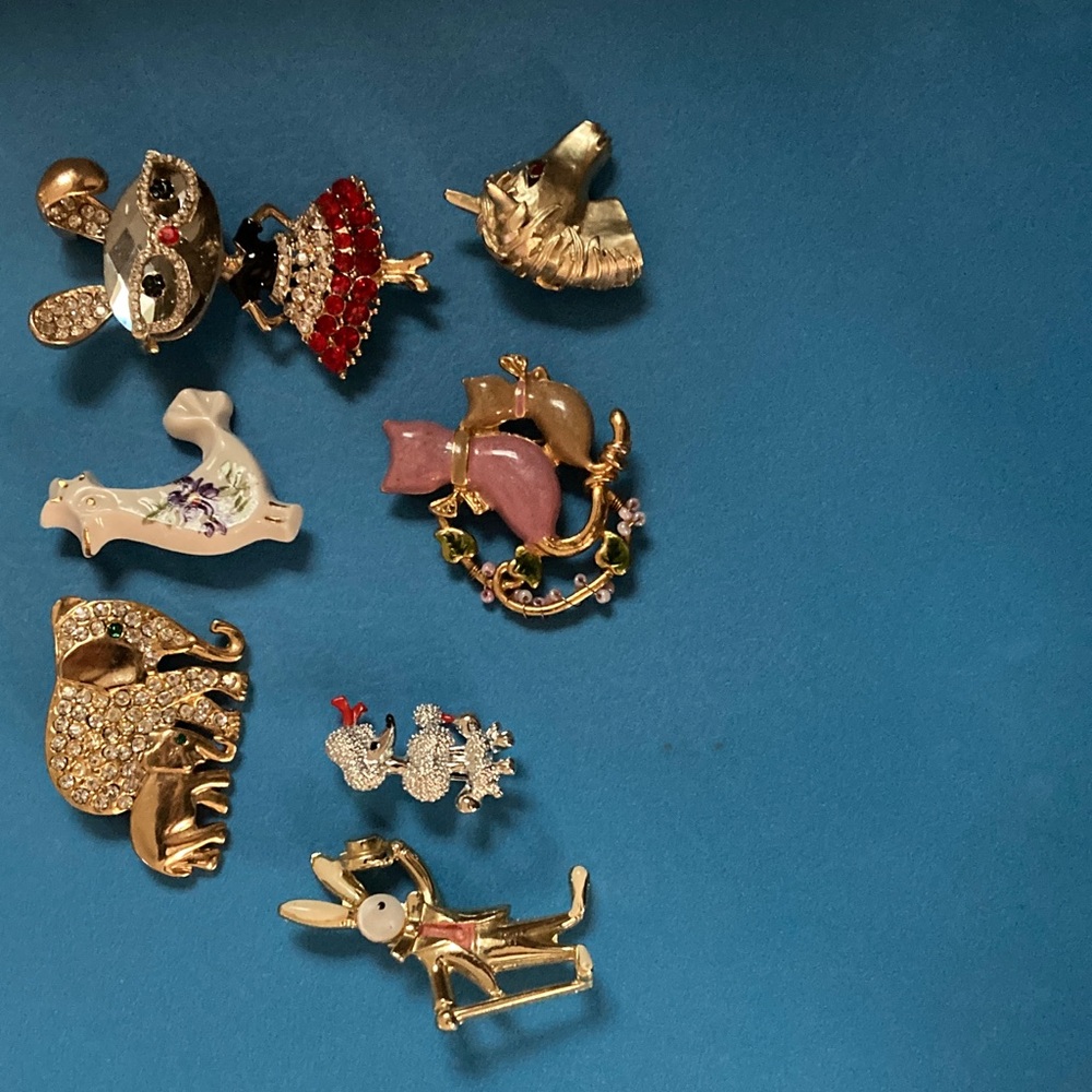Animal Brooch Set assorted unmarked in perfect condition will sell separately